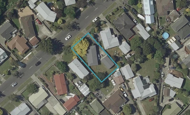 92 Benmore Avenue, Cloverlea, Palmerston North - Carousel 1