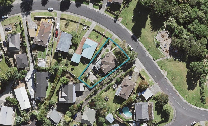 38 Pemberton Avenue, Bayview, Auckland - Carousel 1