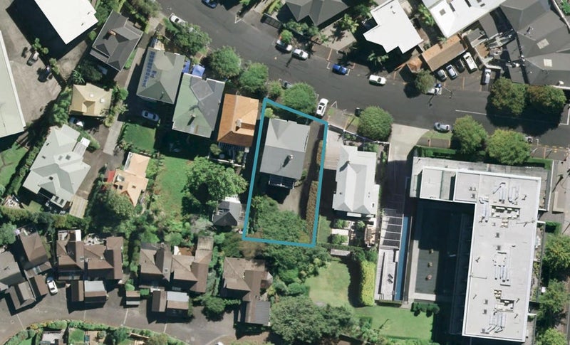 41 Birdwood Crescent, Parnell, Auckland - Carousel 1