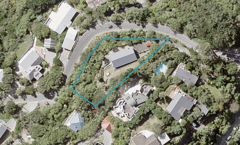 14 Nikau Road, Point Howard, Lower Hutt - Carousel 1