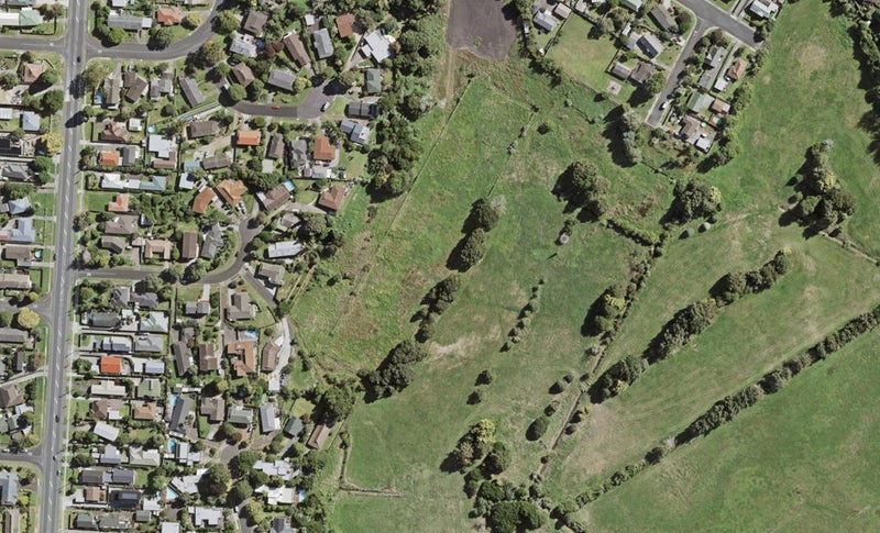 38 Stableford Crescent, Ōpaheke, Papakura - Carousel 1