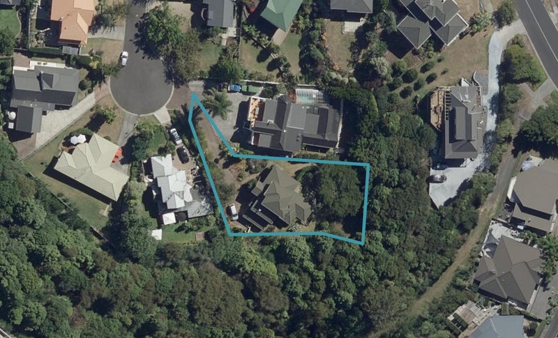 5 Smyth Place, Western Heights, Hamilton - Carousel 1