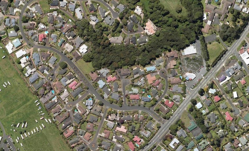 10 Rockwall Place, Maunu, Whangarei - Carousel 1