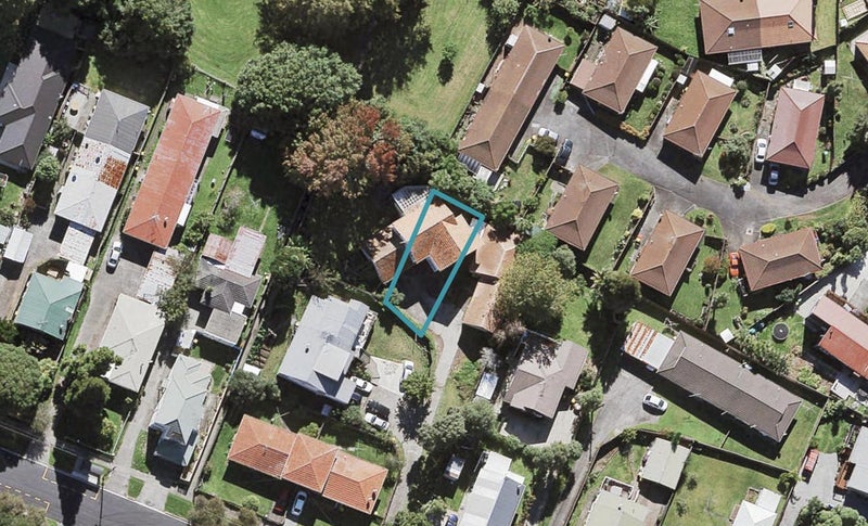 31B Miro Street, New Lynn, Auckland - Carousel 1