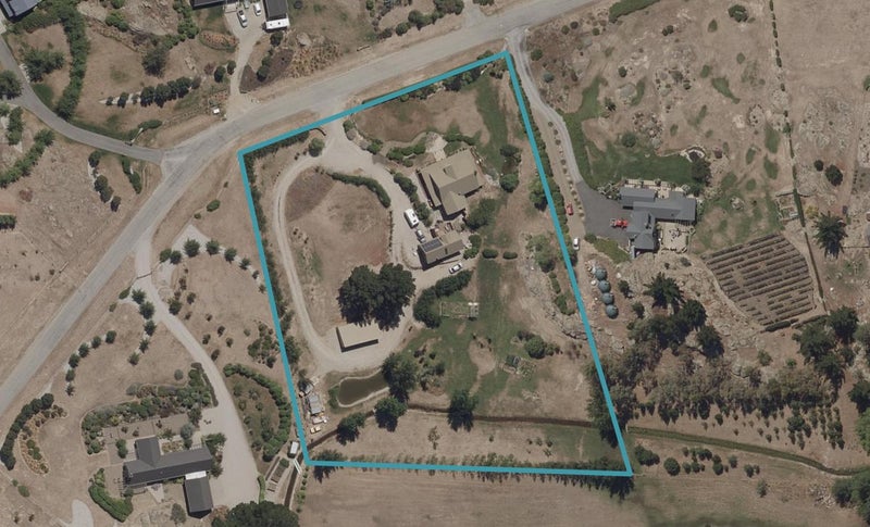 12 Old Golf Course Road, Bridge Hill, Alexandra - Carousel 1