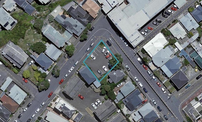 56 Roxburgh Street, Mount Victoria, Wellington - Carousel 1