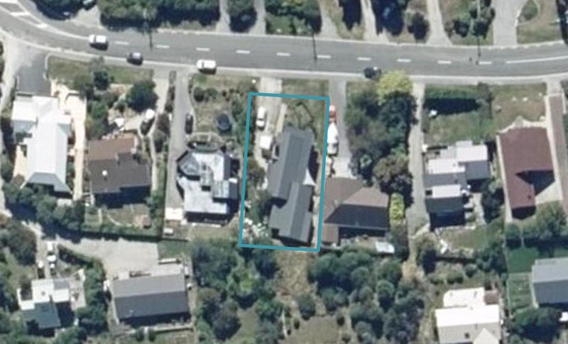 724 Peninsula Road, Kelvin Heights, Queenstown - Carousel 1