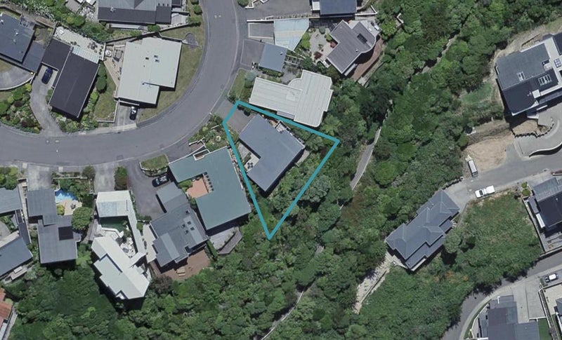 35 Rama Crescent, Khandallah, Wellington - Carousel 1