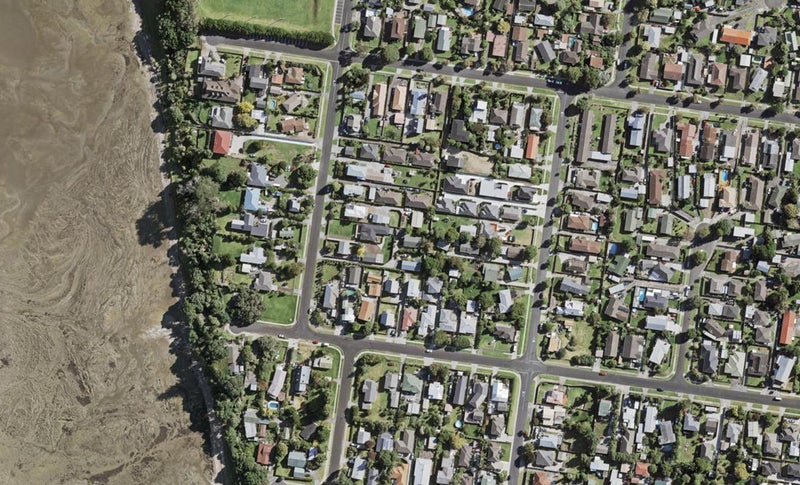 3B Domain Road, Weymouth, Auckland - Carousel 1