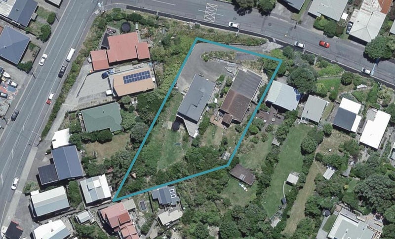2/6 Robertson Street, Owhiro Bay, Wellington - Carousel 1