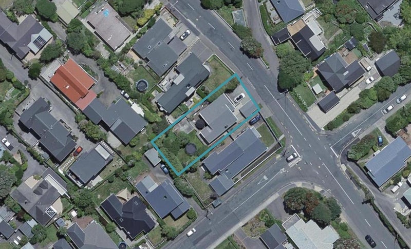 94 Cashmere Avenue, Khandallah, Wellington - Carousel 1