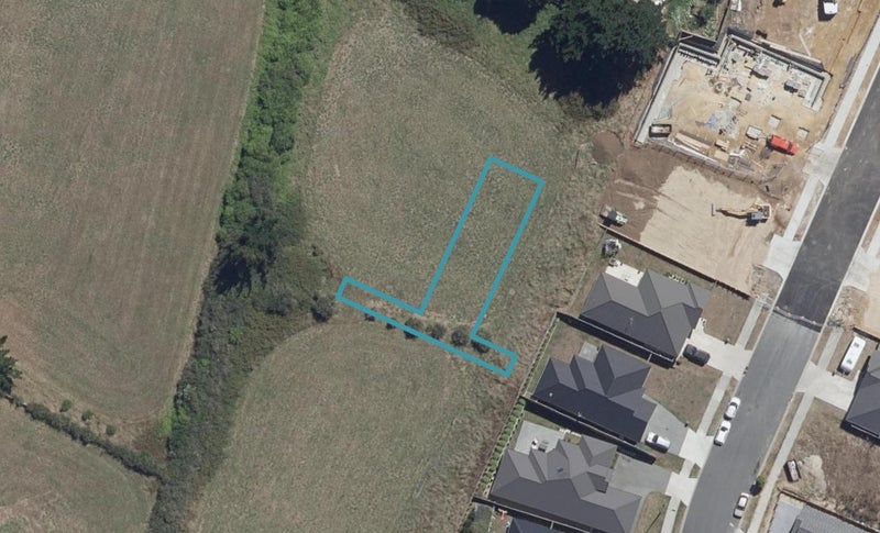 86 Pragma Rise, Huntington, Hamilton - Carousel 1