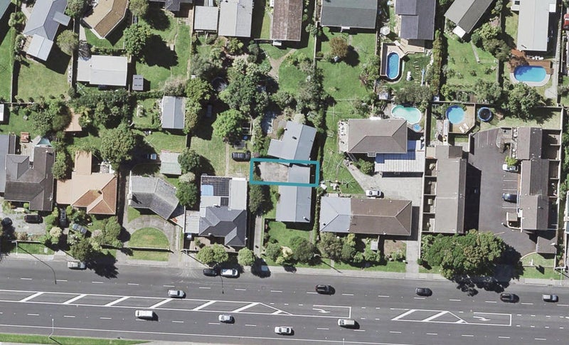 4/678 Pakuranga Road, Howick, Auckland - Carousel 1