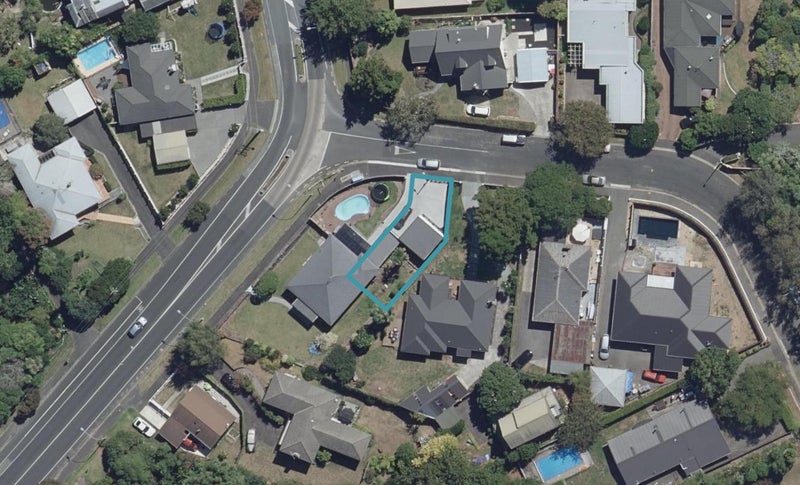 2B Galbraith Avenue, Beerescourt, Hamilton - Carousel 1