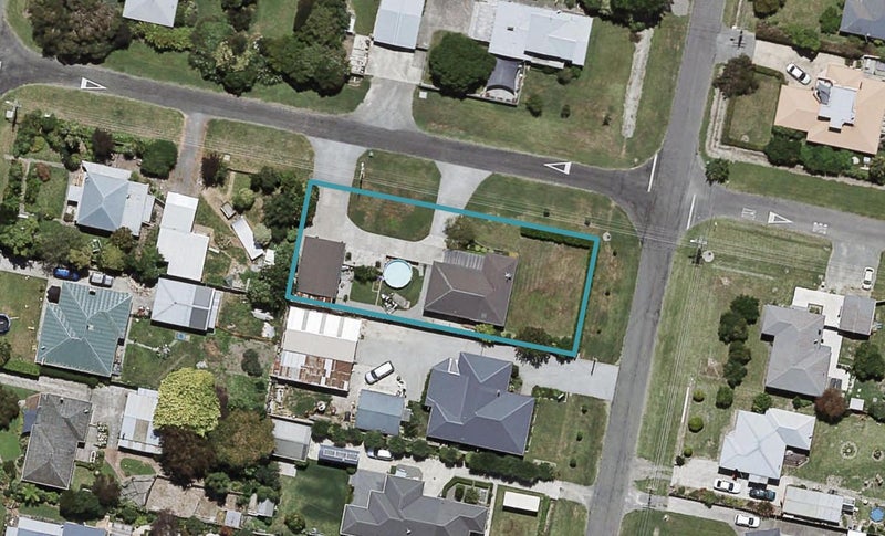33 Mcelwee Street, Jervoistown, Napier - Carousel 1