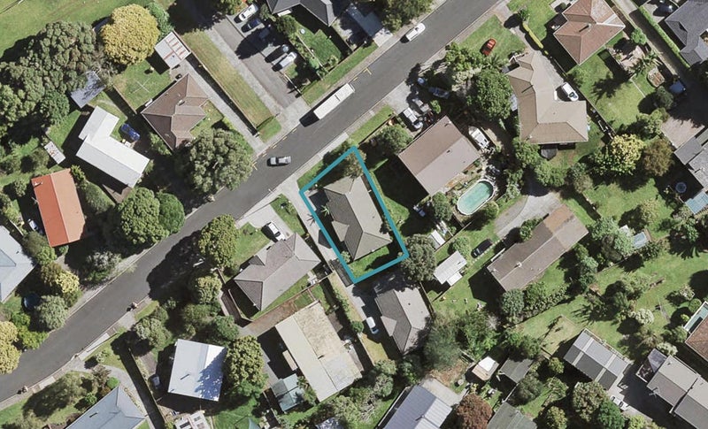 11A Mack Place, Red Hill, Papakura - Carousel 1