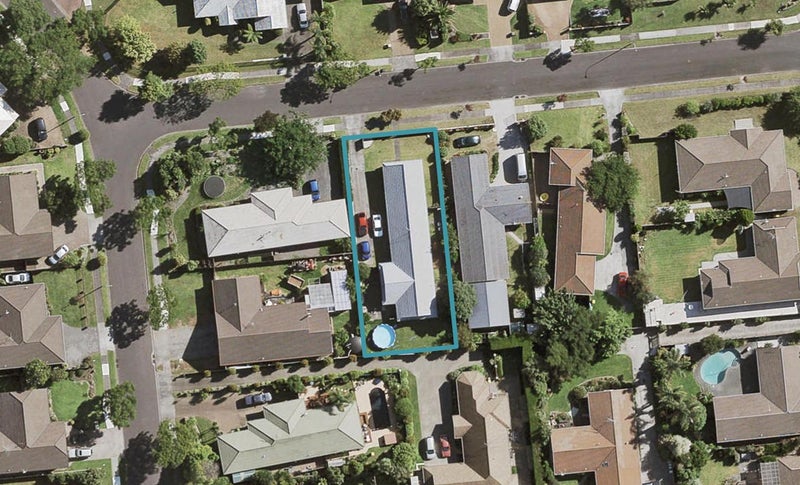 10 Perotti Place, Conifer Grove, Takanini - Carousel 1
