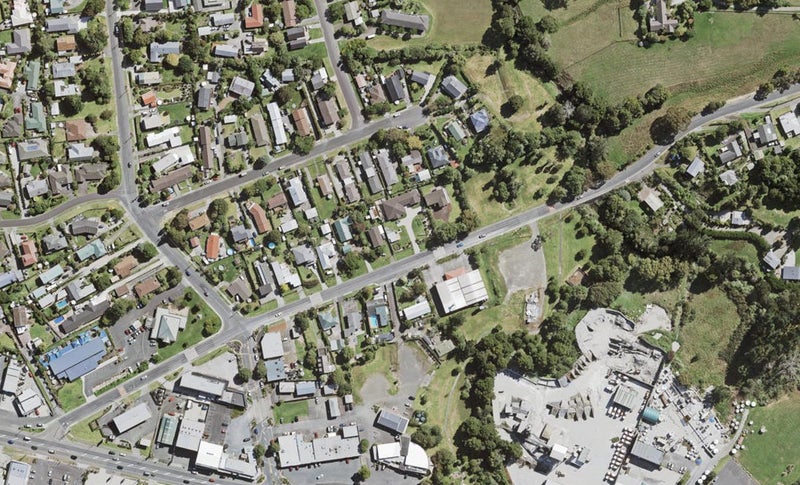 37 Oraha Road, Huapai, Kumeu - Carousel 1
