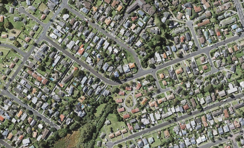 35 Bardia Street, Belmont, Auckland - Carousel 1
