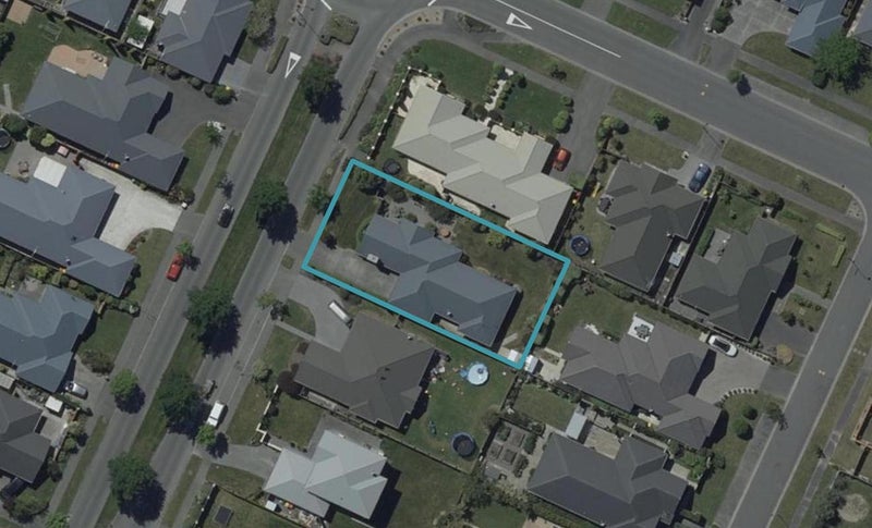 22 McMahon Drive, Aidanfield, Christchurch - Carousel 1