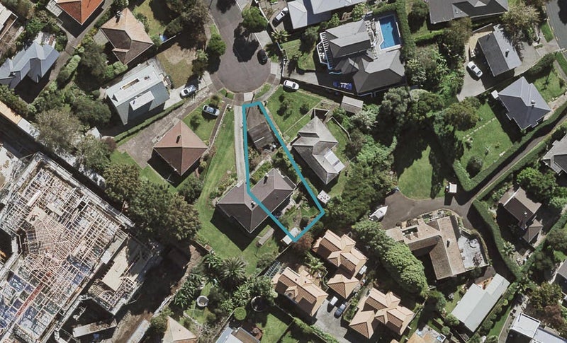 13 St Oswalds Road, Greenlane, Auckland - Carousel 1