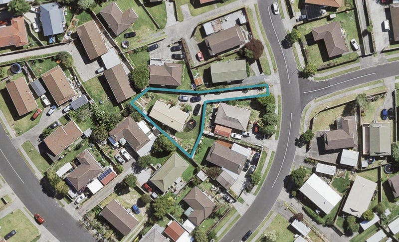 10 Childers Road, Ranui, Auckland - Carousel 1