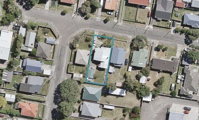 11 Pirie Crescent, Moera, Lower Hutt - Carousel 1