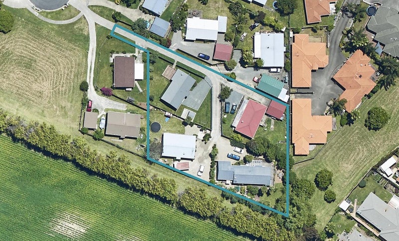 8C Novelle Grove, Papamoa Beach, Papamoa - Carousel 1
