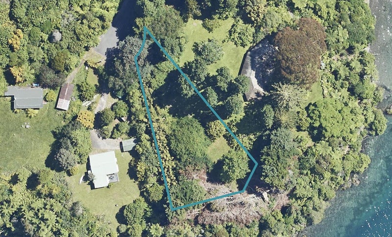 34 Te Toroa Drive, LAKE TARAWERA, ROTORUA - Carousel 1