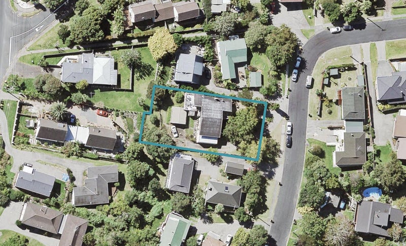 1/1 Philson Terrace, Browns Bay, Auckland - Carousel 1