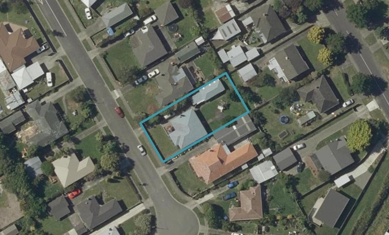 33 Gloucester Street, Takaro, Palmerston North - Carousel 1