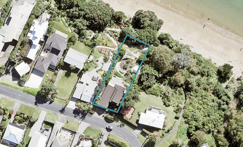 14 Joydon Place, Stanmore Bay, Whangaparaoa - Carousel 1