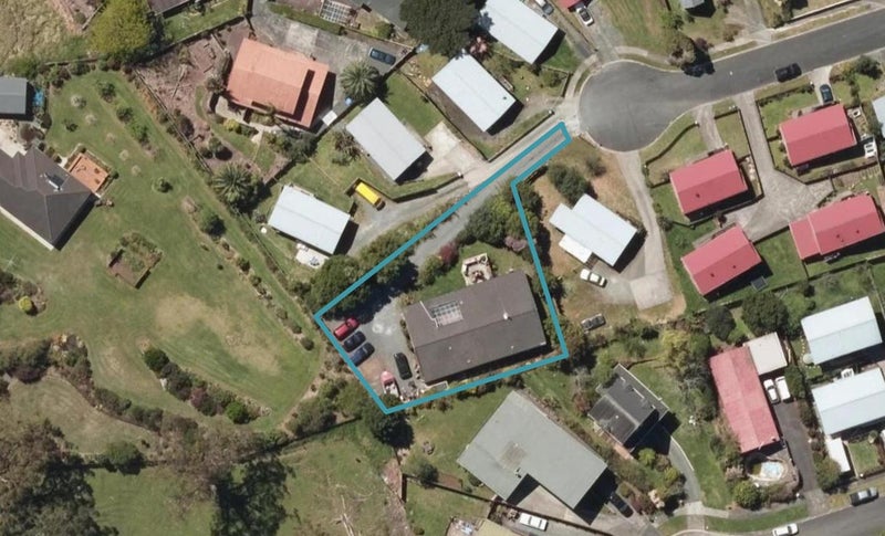 19 Ikatere Place, Raumanga, Whangarei - Carousel 1