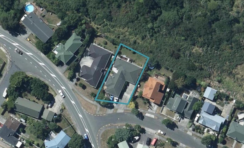 1A Westridge, Camborne, Porirua - Carousel 1