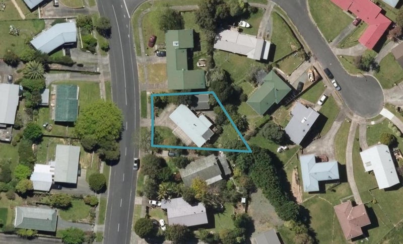 15 Fairburn Street, Raumanga, Whangarei - Carousel 1