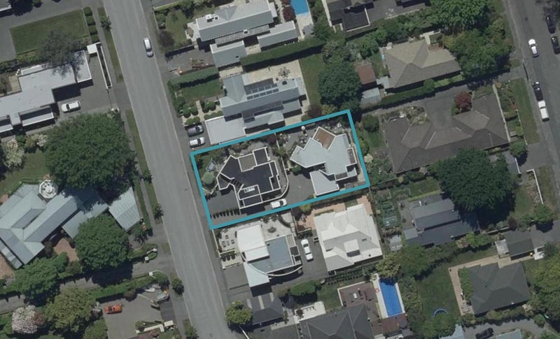 1/18 Thornycroft Street, Fendalton, Christchurch - Carousel 1