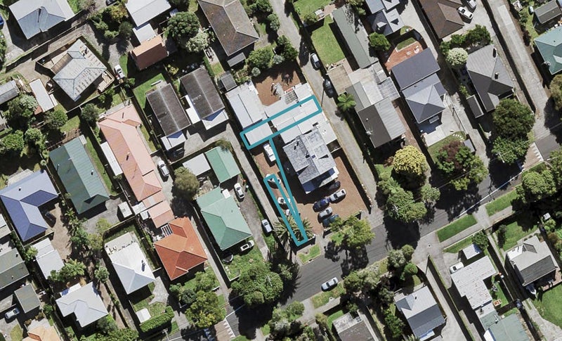 7/47 Canal Road, Avondale, Auckland - Carousel 1