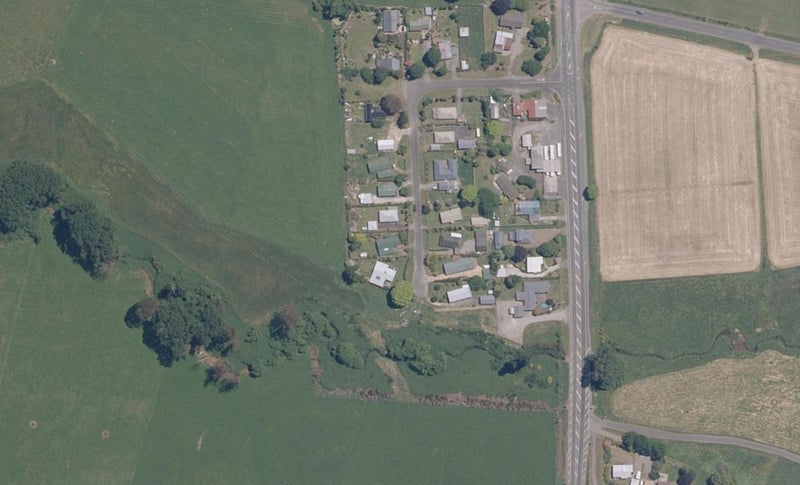 12 Creighton Road, Reporoa - Carousel 1