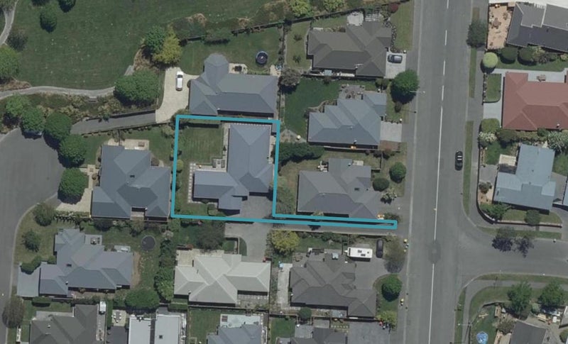 55 Grimseys Road, Redwood, Christchurch - Carousel 1