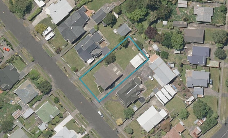 31 Jellicoe Street, Whanganui East, Whanganui - Carousel 1