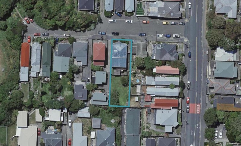 81 Te Wharepouri Street, Berhampore, Wellington - Carousel 1