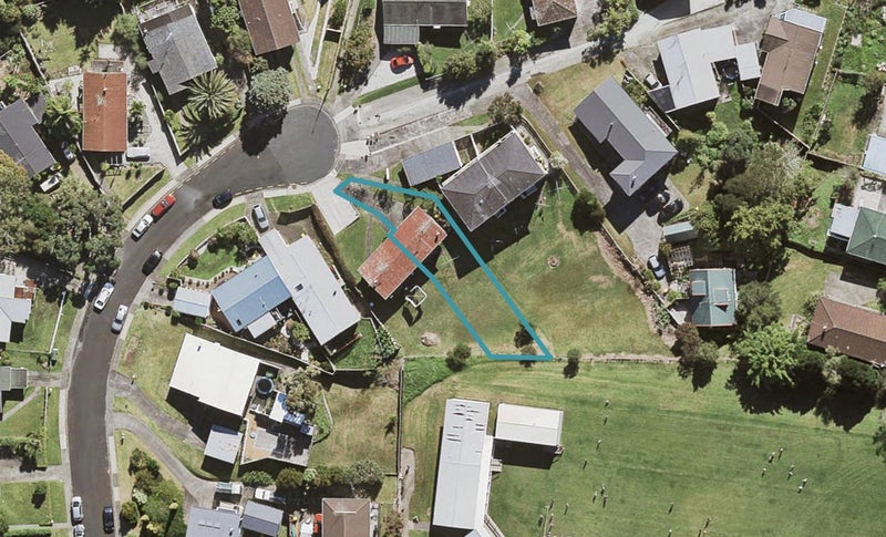 19B Nutsey Avenue, Northcote, Auckland - Carousel 1