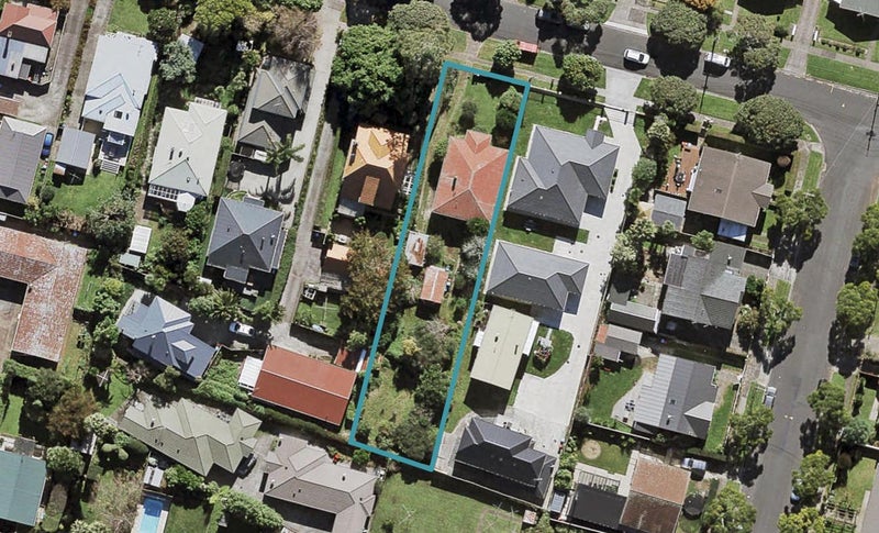6 Coyle Street, Sandringham, Auckland - Carousel 1
