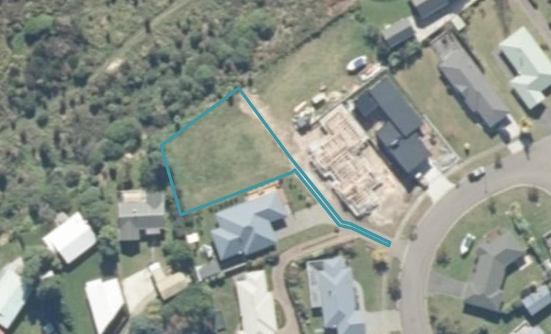 15 Lakemere Way, Taupo - Carousel 1