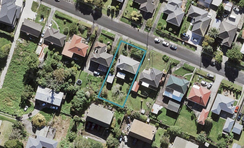 9 Kohekohe Street, New Lynn, Auckland - Carousel 1