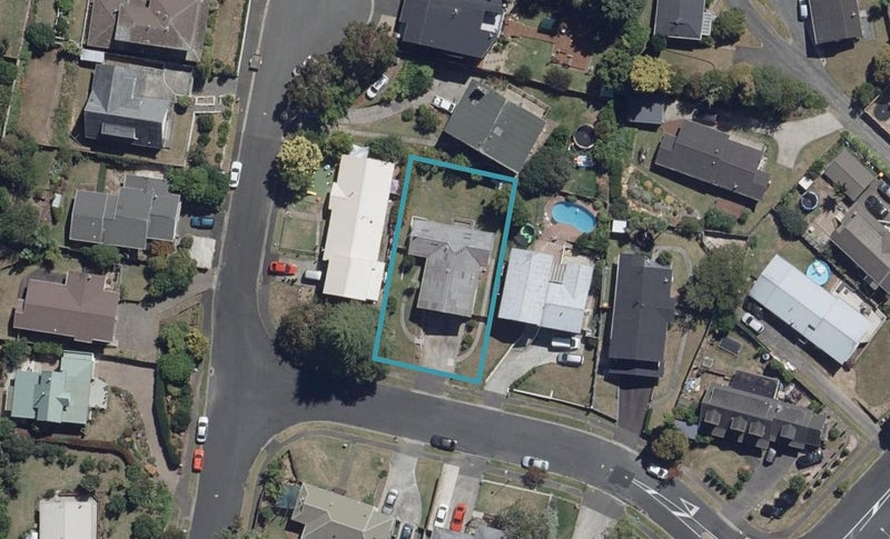 35 Glendale Drive, Dinsdale, Hamilton - Carousel 1