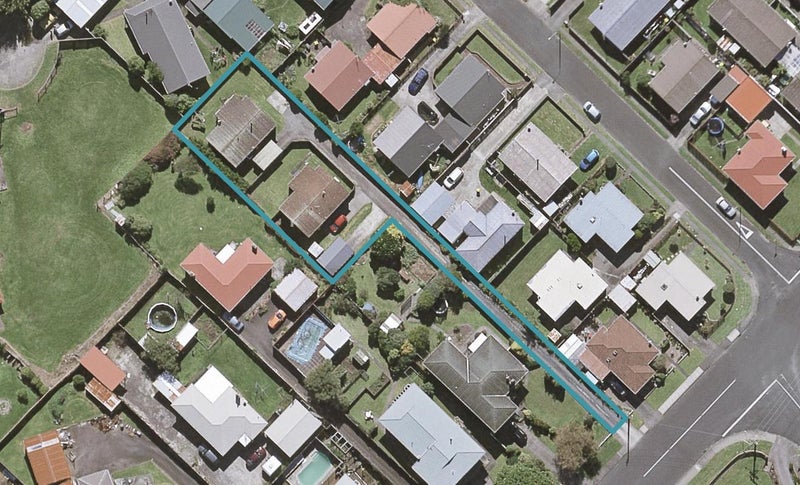 92A Ngamotu Road, Spotswood, New Plymouth - Carousel 1