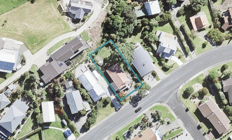 9 Mariners Grove, Algies Bay, Warkworth - Carousel 1