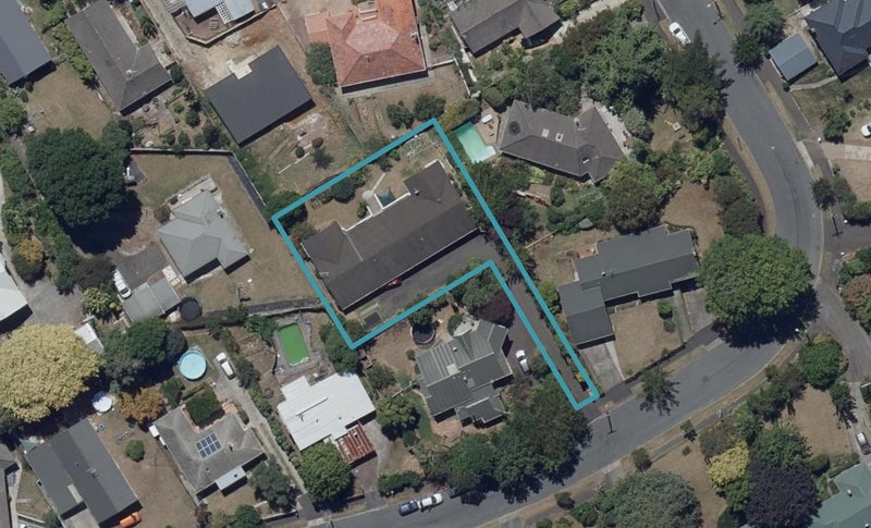 8B Corrin Street, Melville, Hamilton - Carousel 1