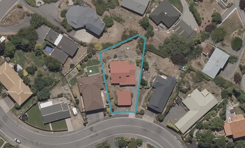 8 O'Neill Crescent, Bridge Hill, Alexandra - Carousel 1